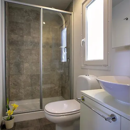 Apartment Mobile Luka Plaza Slanica, *