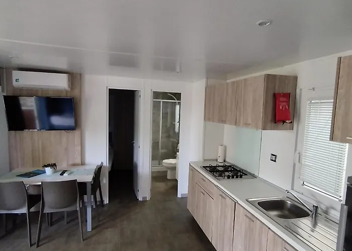 Mobile Luka Plaza Slanica, *